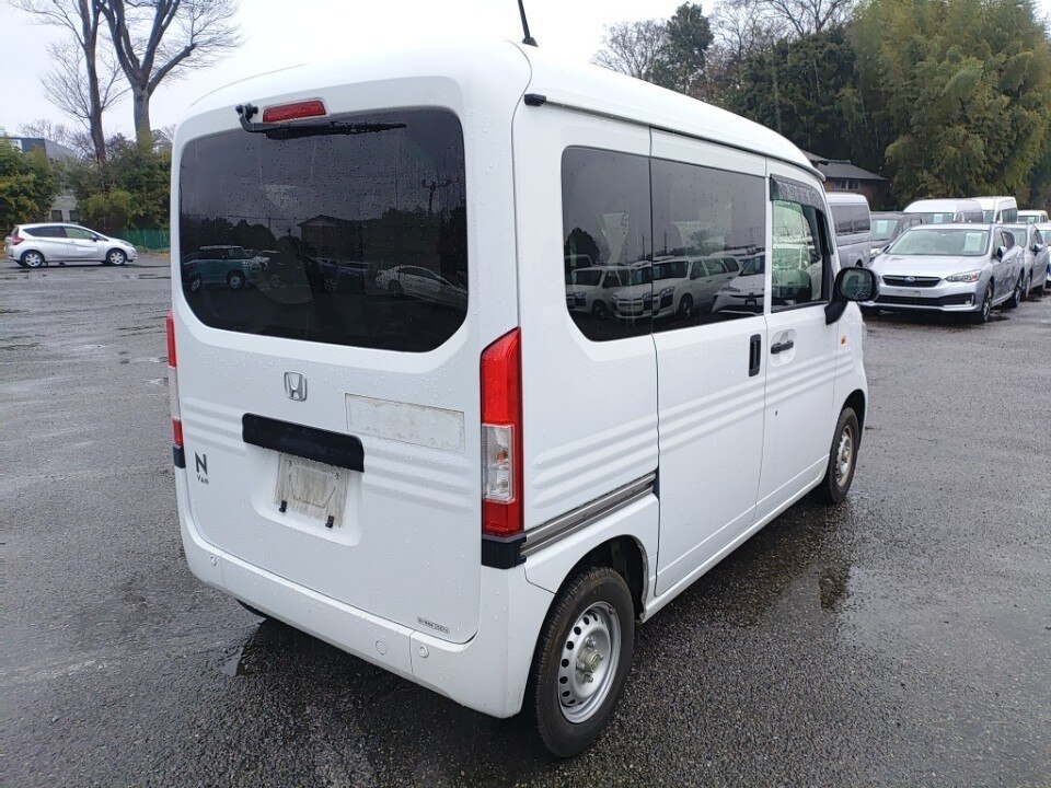 HONDA N-VAN