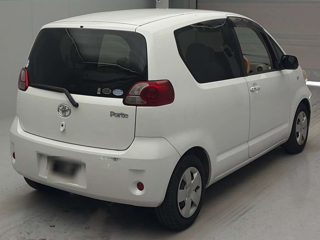 TOYOTA PORTE