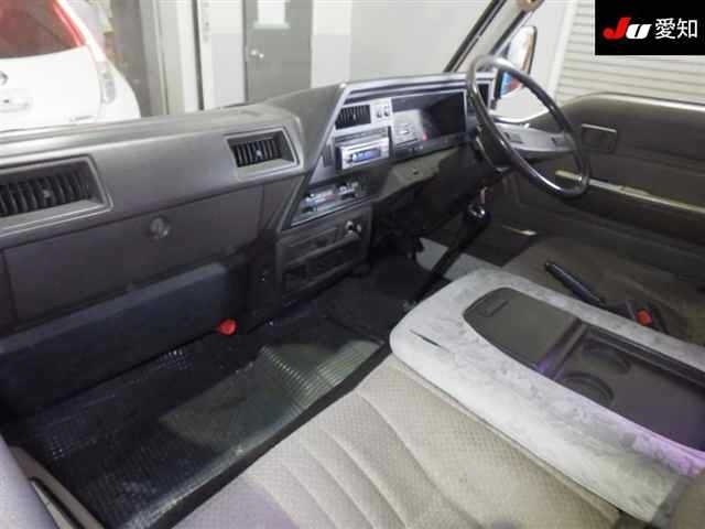 NISSAN CARAVAN