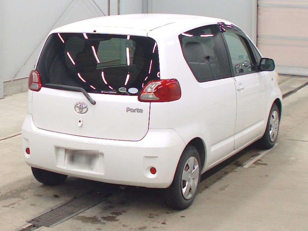 TOYOTA PORTE