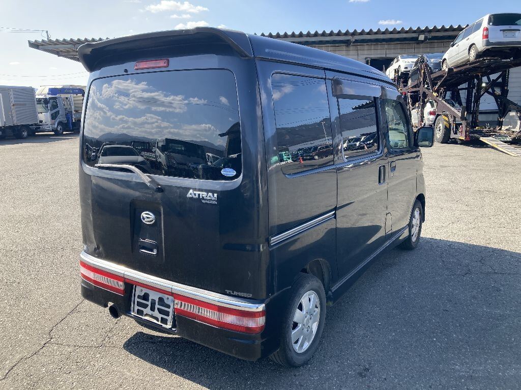 DAIHATSU ATRAI