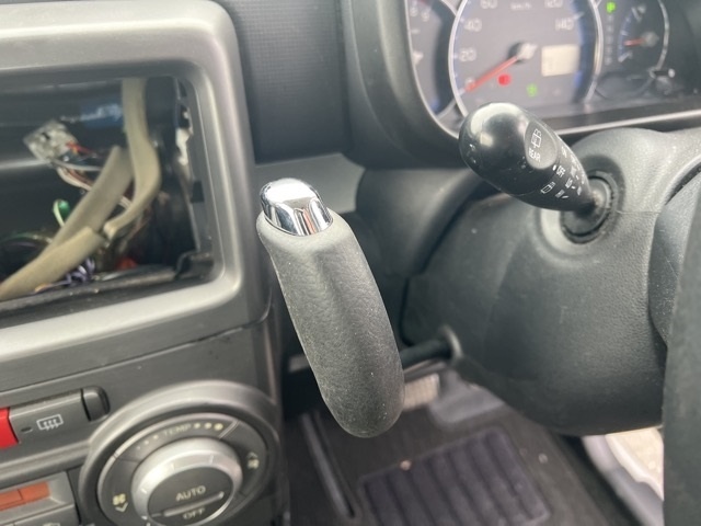 TOYOTA PIXIS SPACE