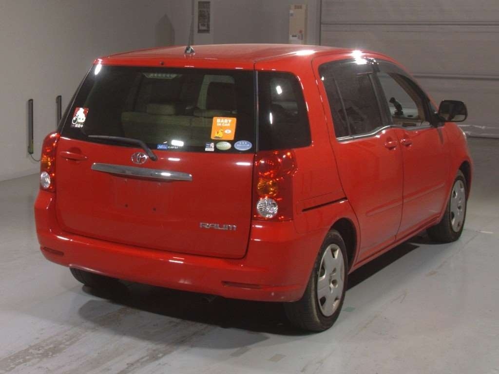 TOYOTA RAUM