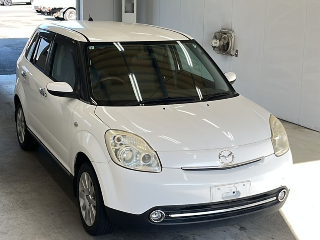 MAZDA VERISA