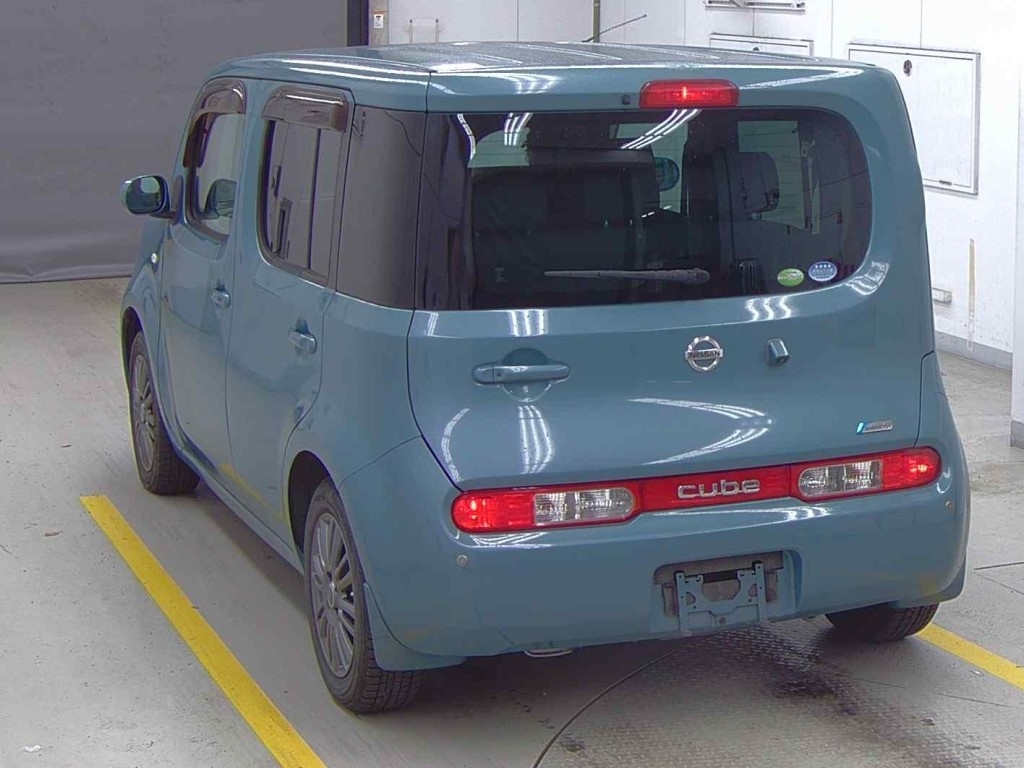 NISSAN CUBE