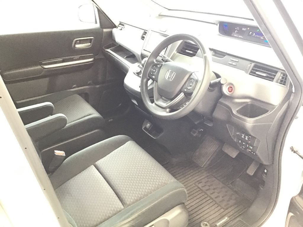 HONDA FREED+