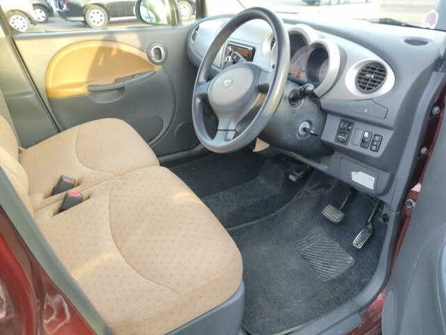 DAIHATSU MOVE LATTE