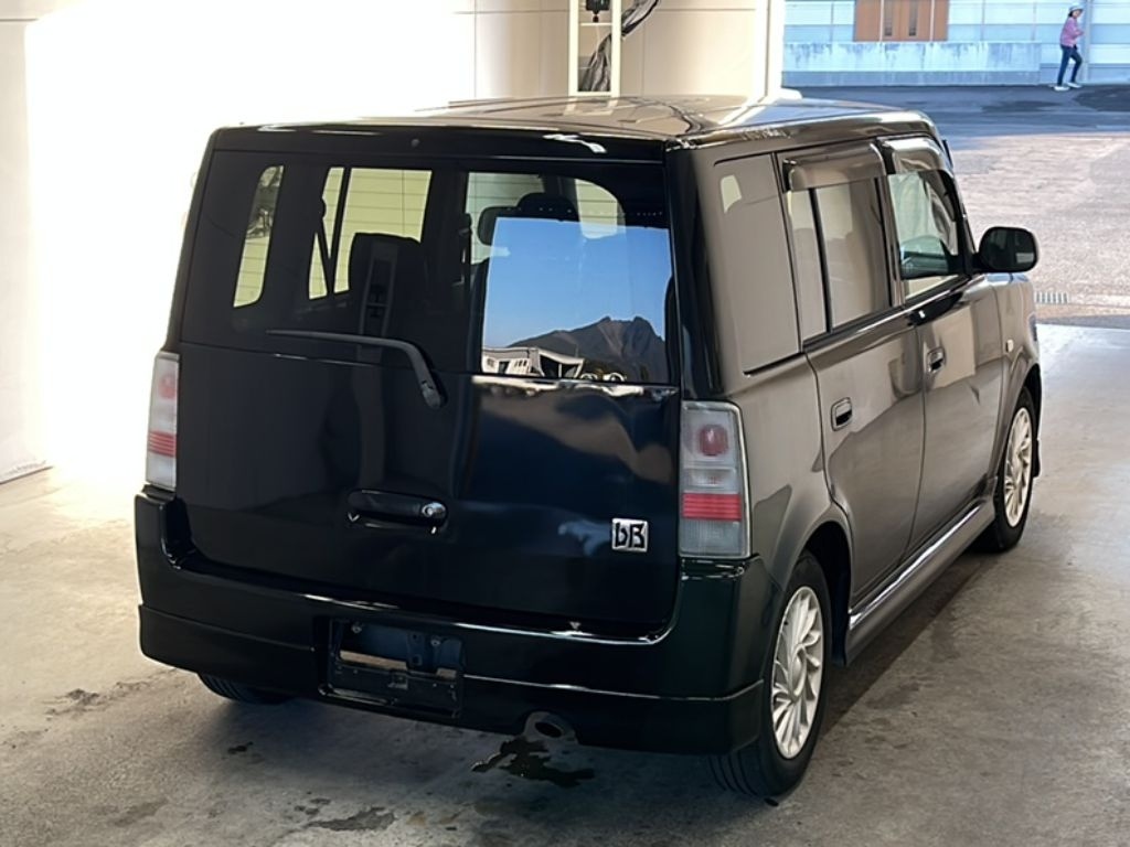 TOYOTA BB