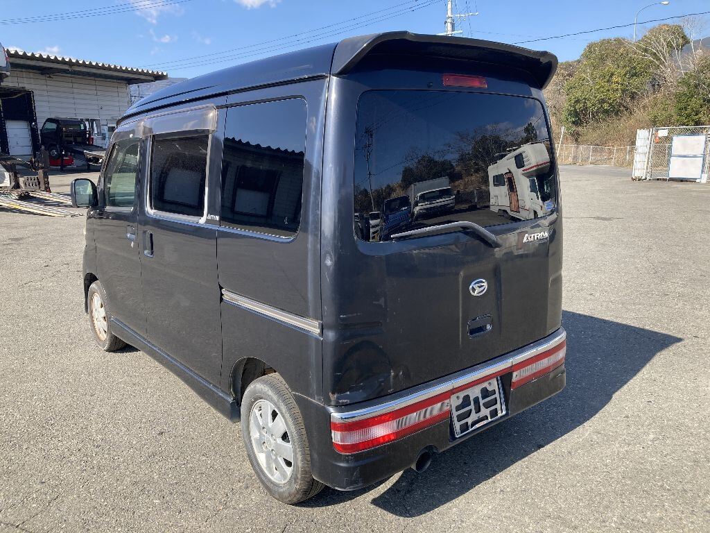 DAIHATSU ATRAI