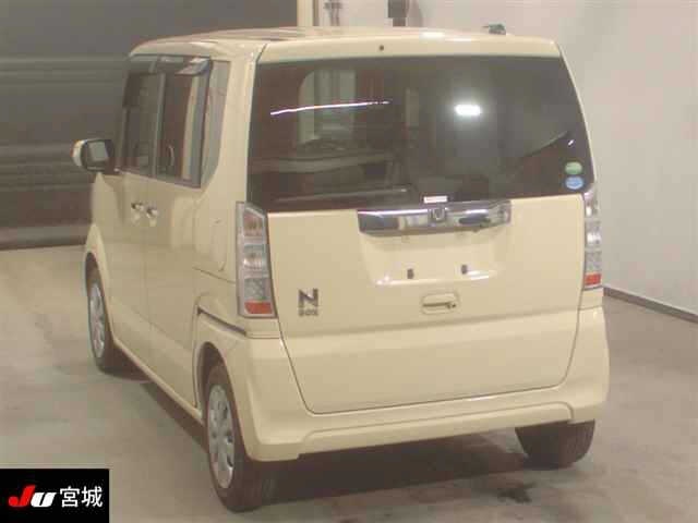HONDA N-BOX