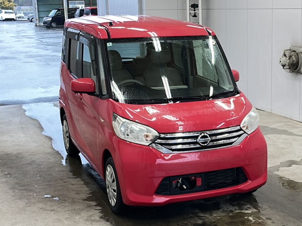 NISSAN DAYZ ROOX