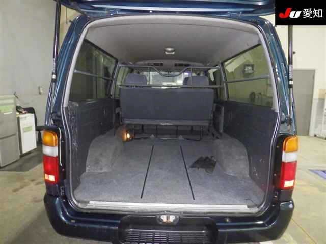 TOYOTA REGIUS ACE