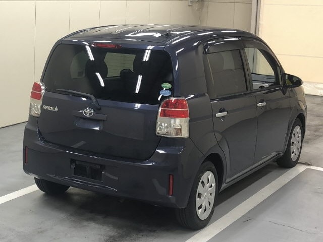 TOYOTA SPADE