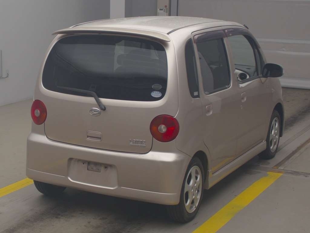 DAIHATSU MOVE LATTE