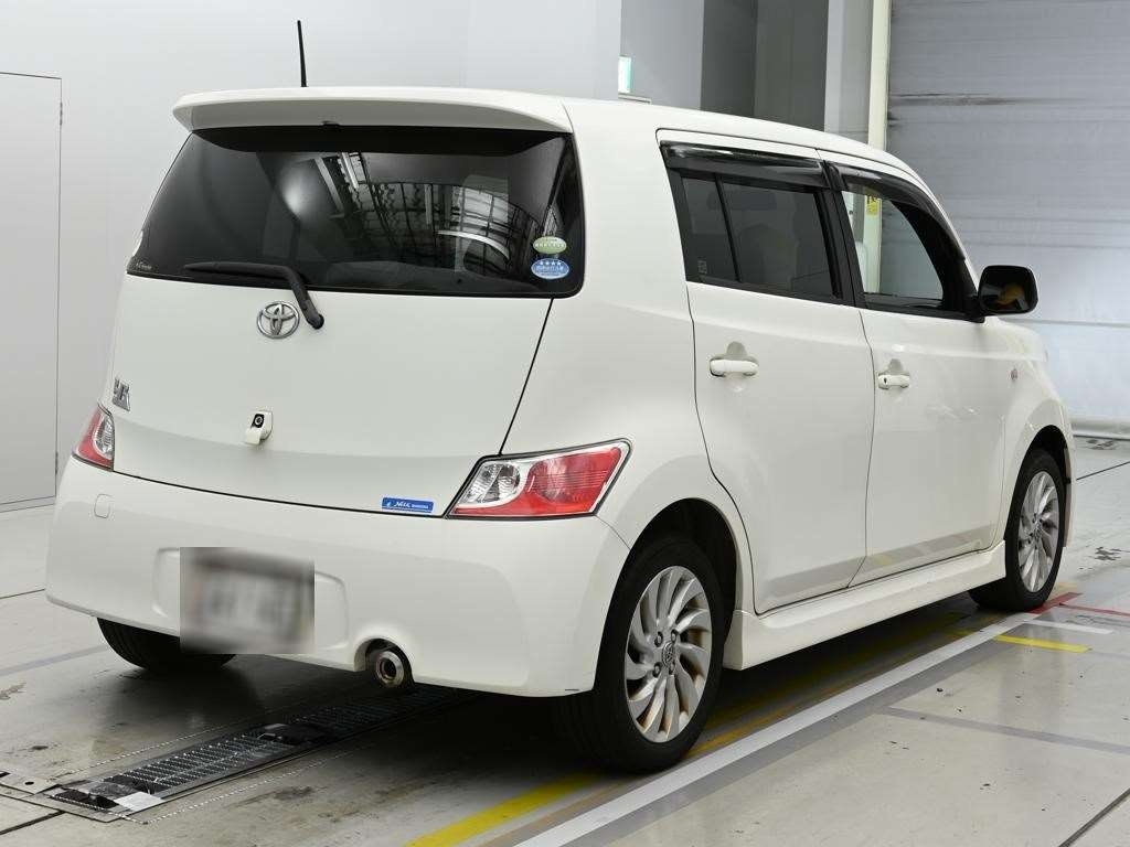 TOYOTA BB