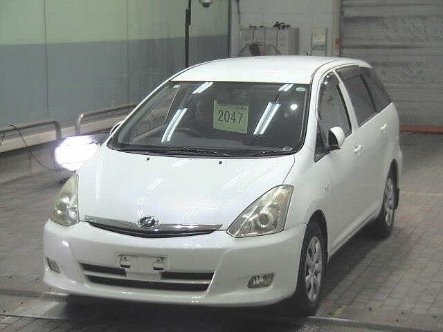 TOYOTA WISH