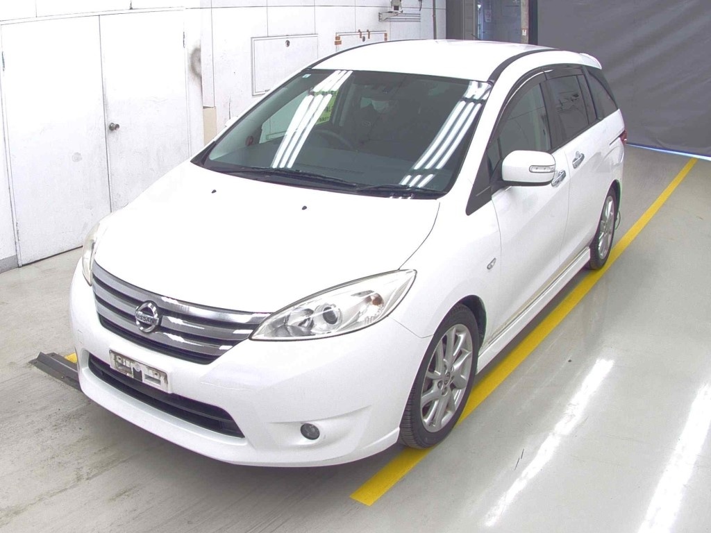 NISSAN LAFESTA