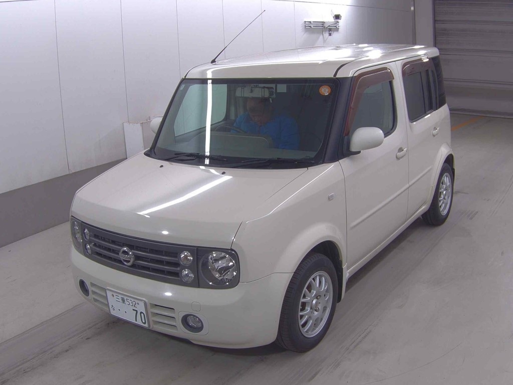NISSAN CUBE