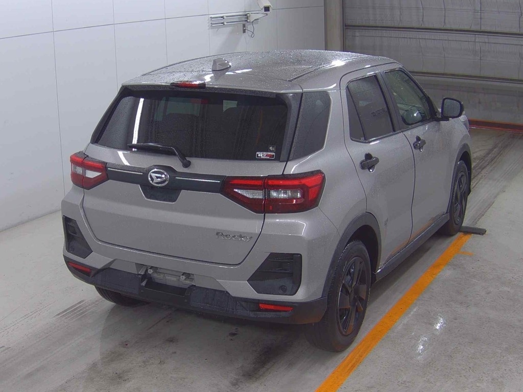 DAIHATSU ROCKY