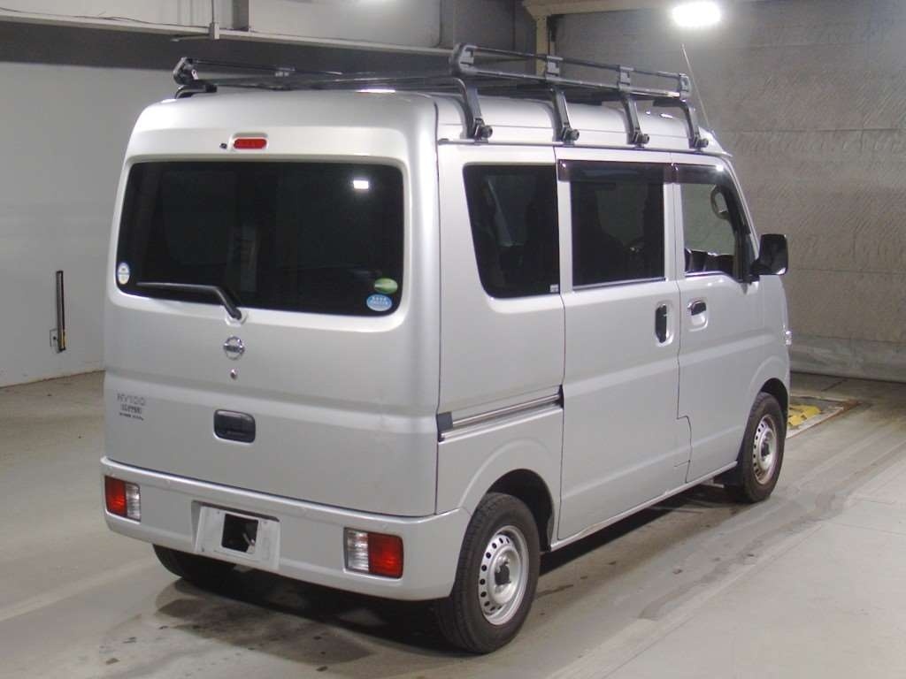 NISSAN NV100 CLIPPER