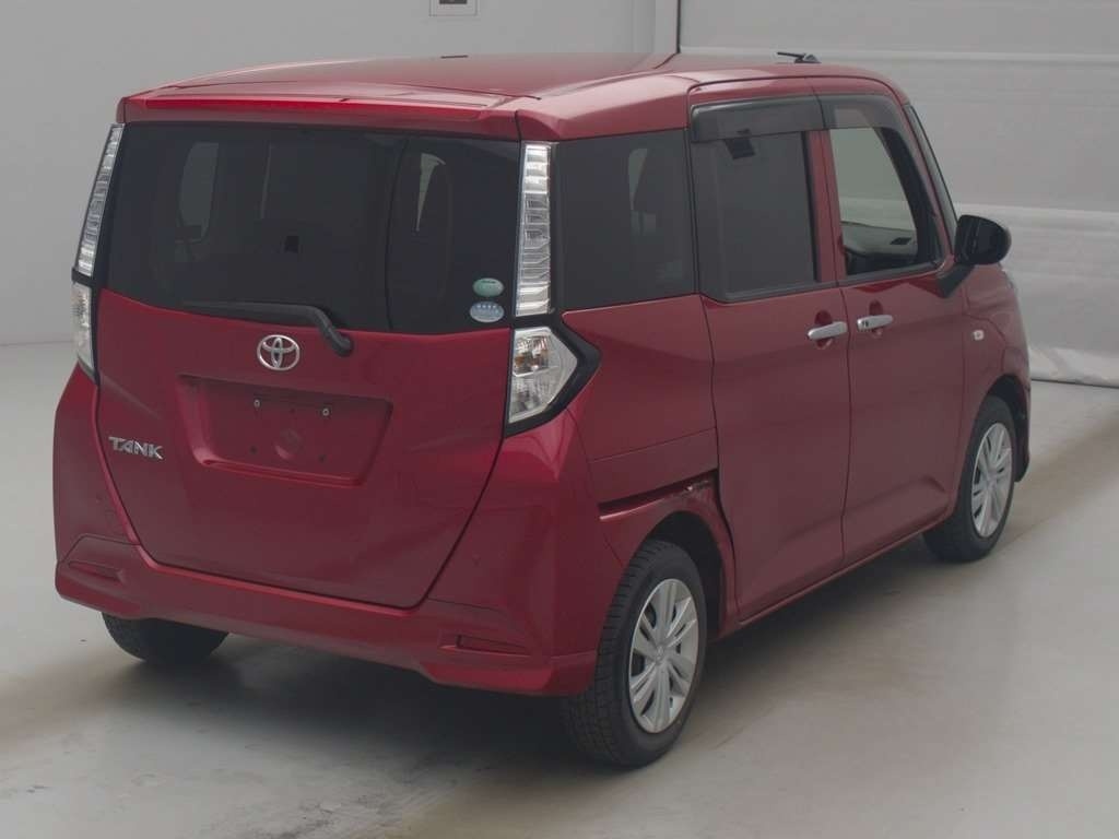 TOYOTA TANK
