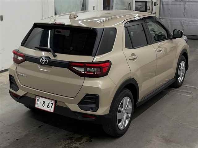 TOYOTA RAIZE