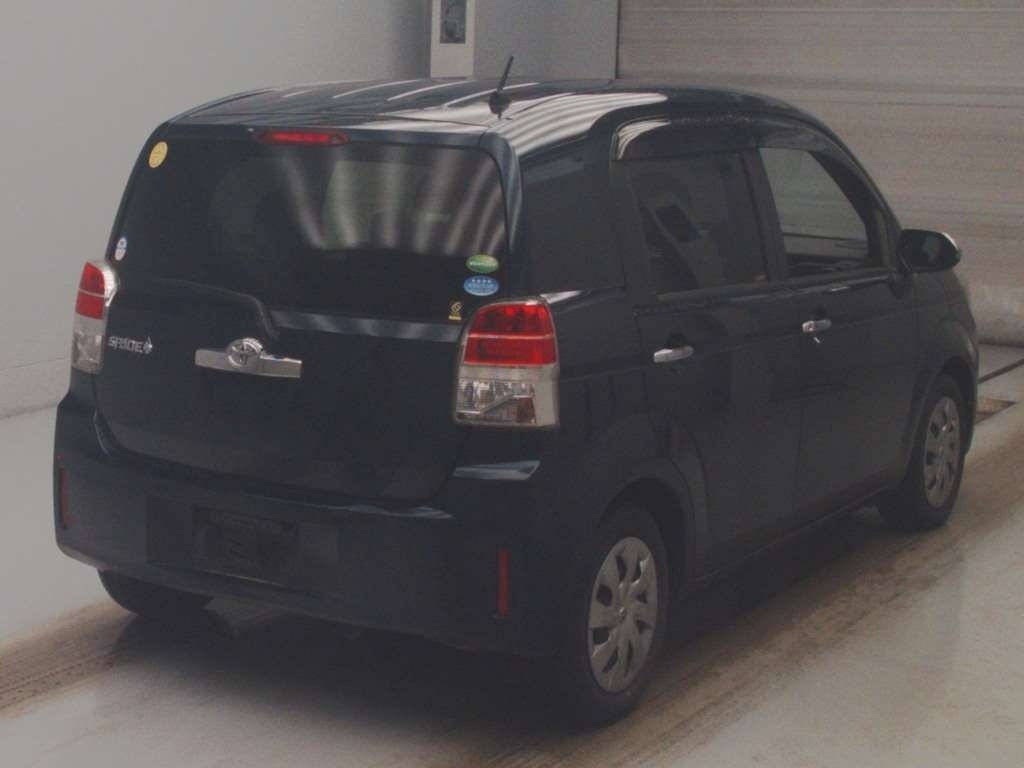TOYOTA SPADE