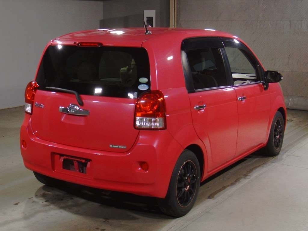 TOYOTA PORTE