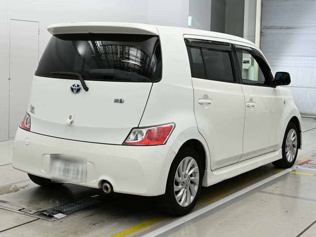 TOYOTA BB