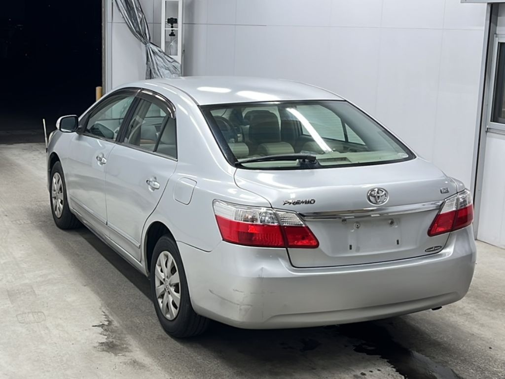 TOYOTA PREMIO