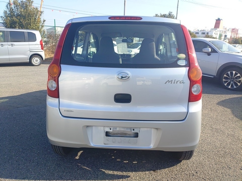 DAIHATSU MIRA