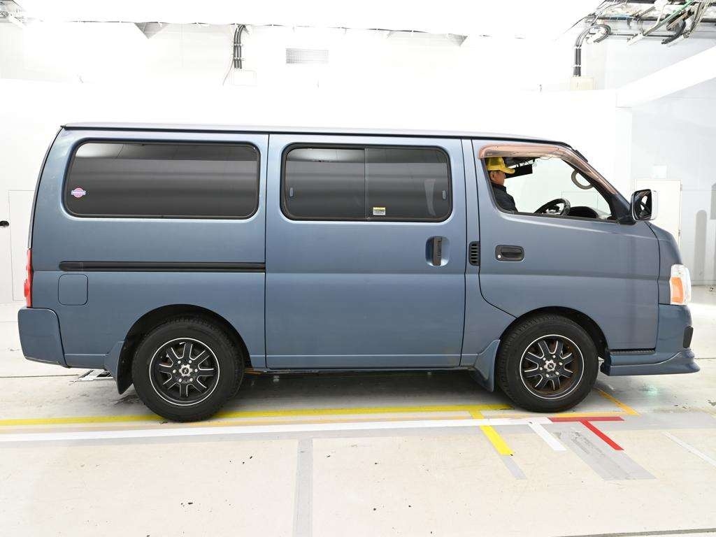 NISSAN CARAVAN