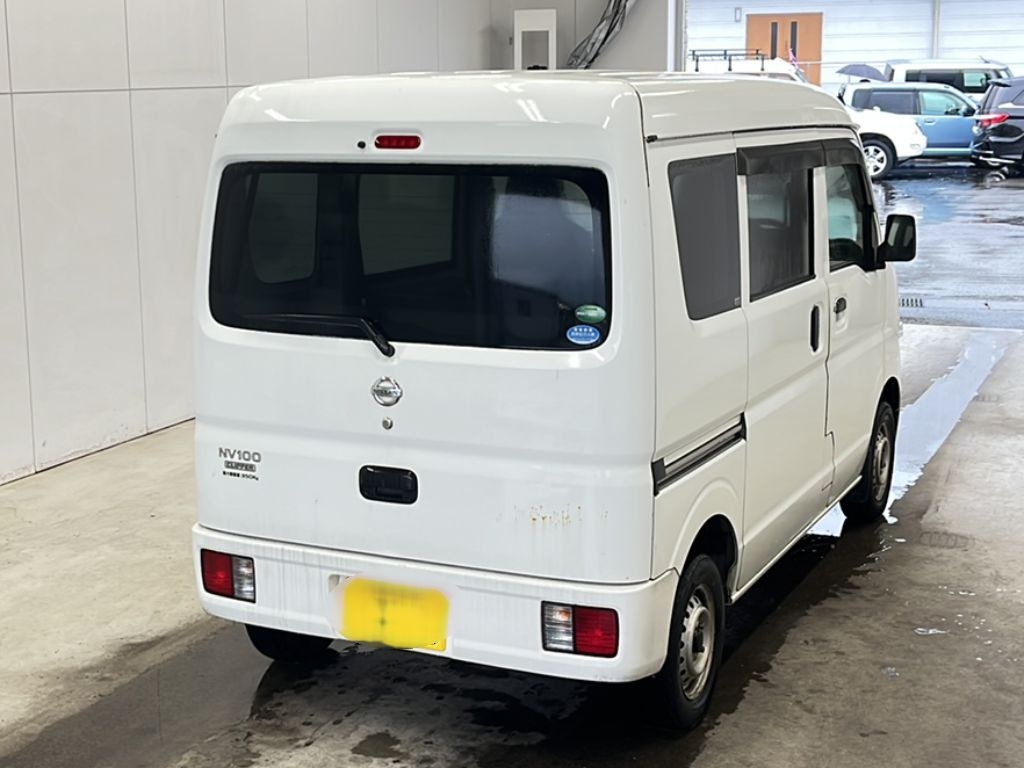 NISSAN NV100 CLIPPER