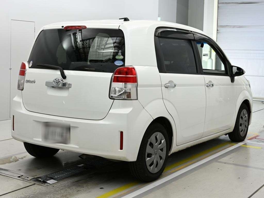 TOYOTA SPADE