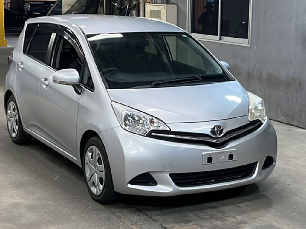 TOYOTA RACTIS