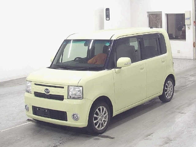DAIHATSU MOVE CONTE