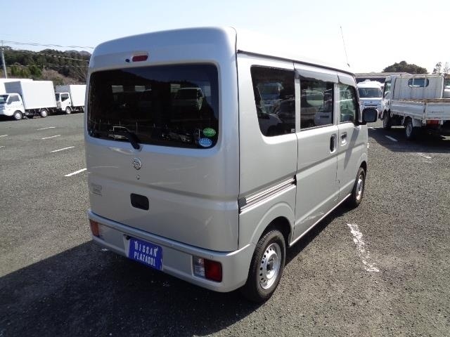 NISSAN NV100 CLIPPER