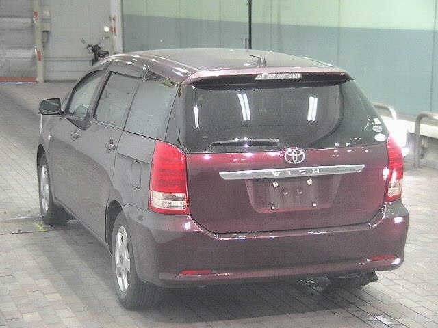 TOYOTA WISH