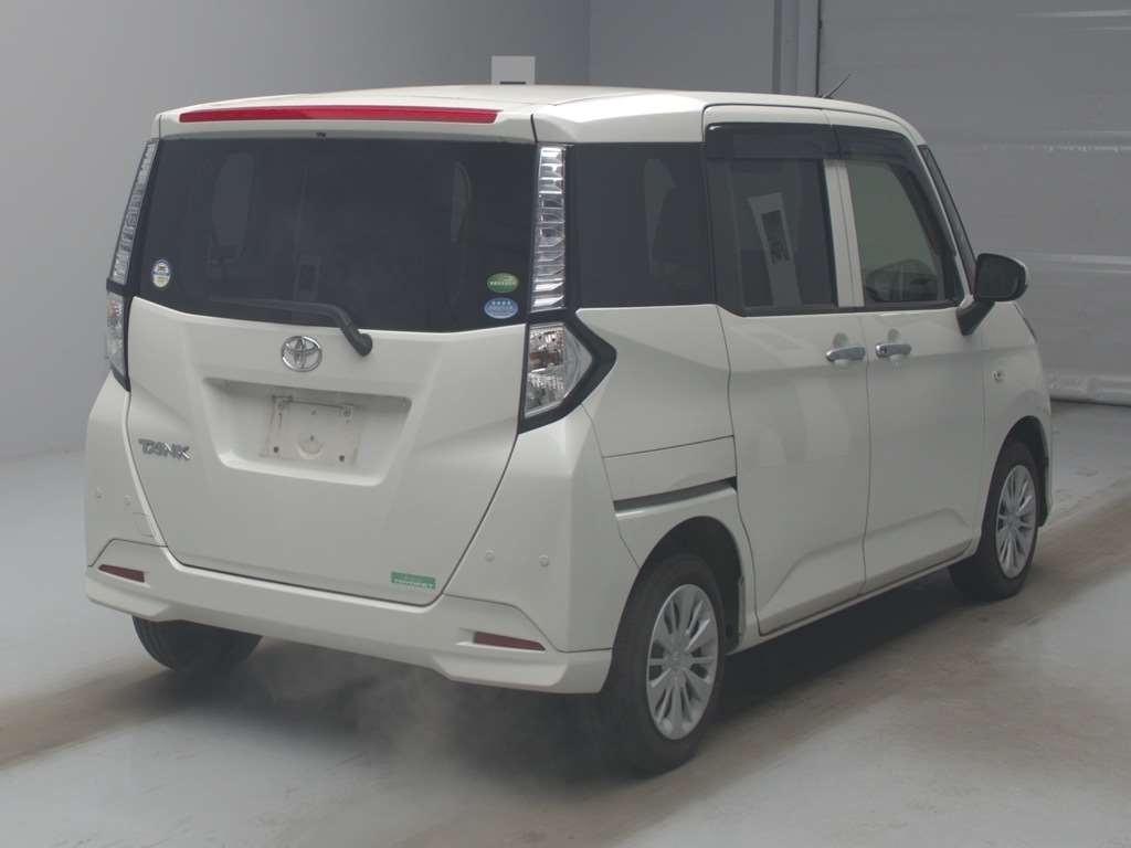 TOYOTA TANK