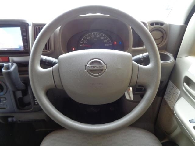 NISSAN NV100 CLIPPER