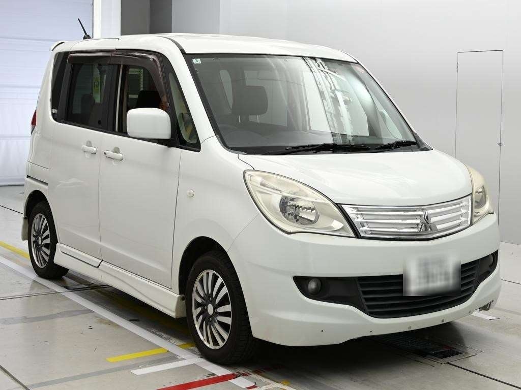 MITSUBISHI DELICA D:2