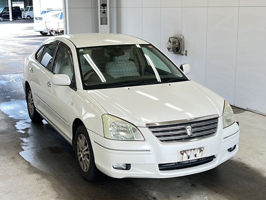 TOYOTA PREMIO