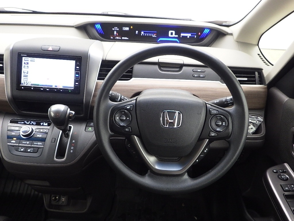 HONDA FREED+