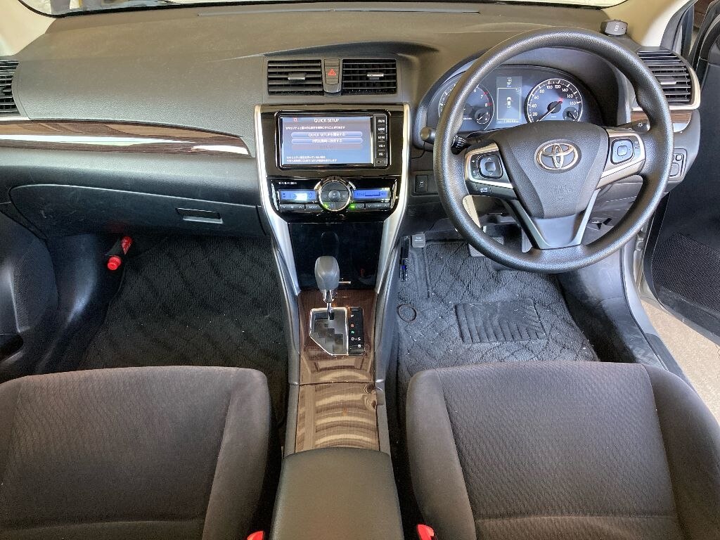 TOYOTA PREMIO