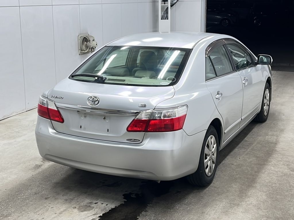 TOYOTA PREMIO