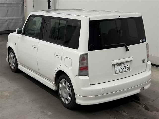 TOYOTA BB