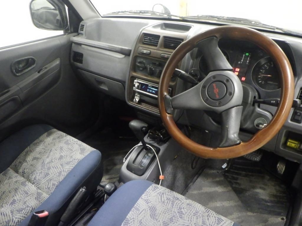 MITSUBISHI PAJERO MINI