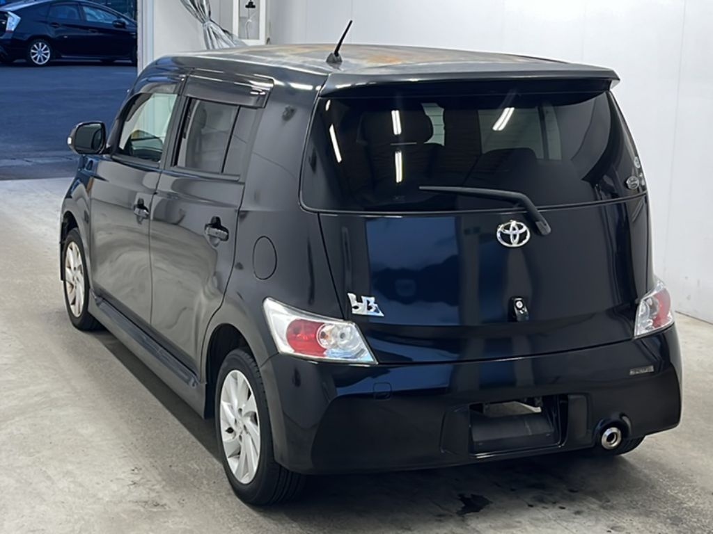 TOYOTA BB