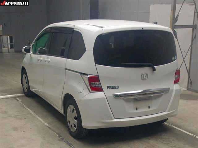 HONDA FREED