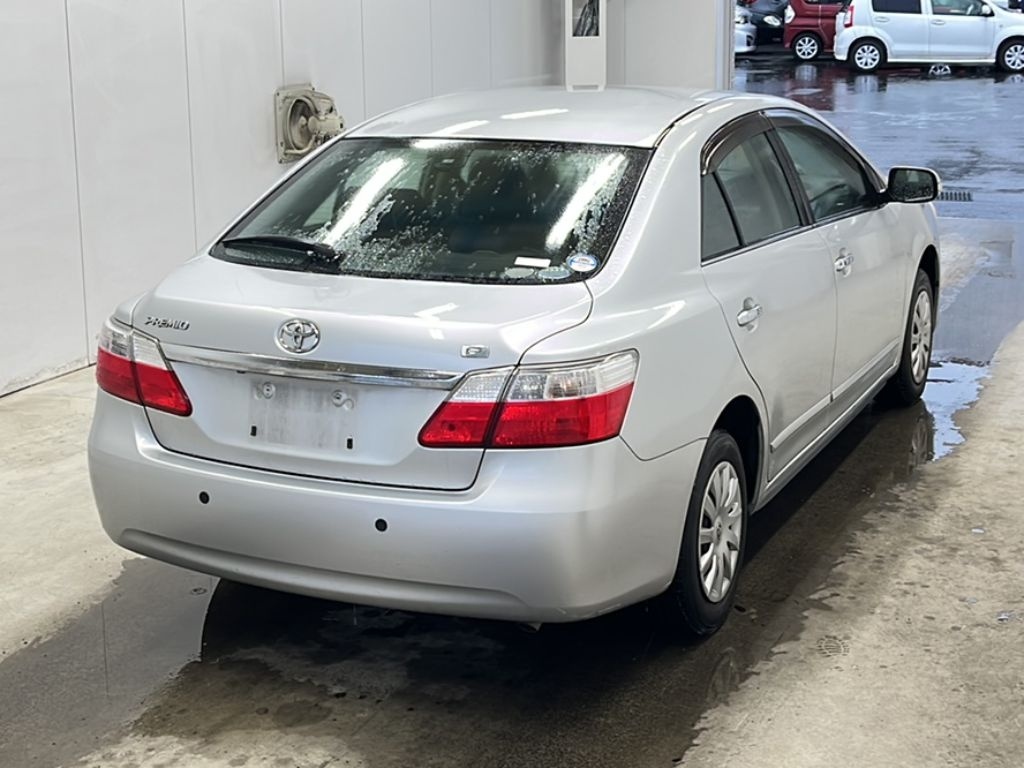 TOYOTA PREMIO